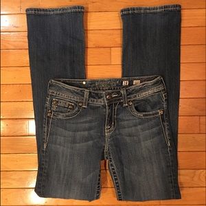 Miss Me Jeans by Buckle straight leg  sz 28